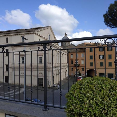 Palazzo Verdi Holiday Витербо Экстерьер фото