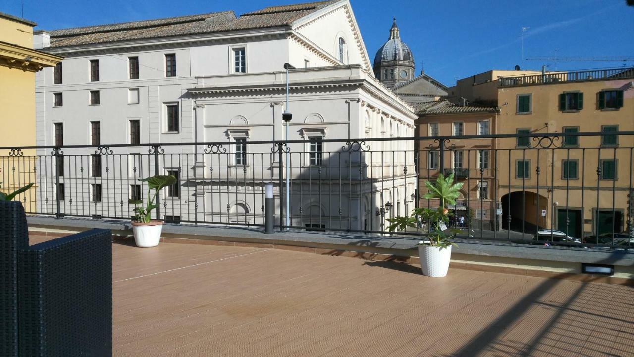 Palazzo Verdi Holiday Витербо Экстерьер фото